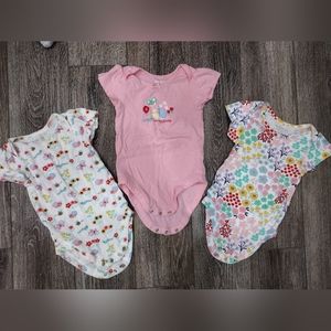 Children's Place Baby Girl Onesies Size 12-18M